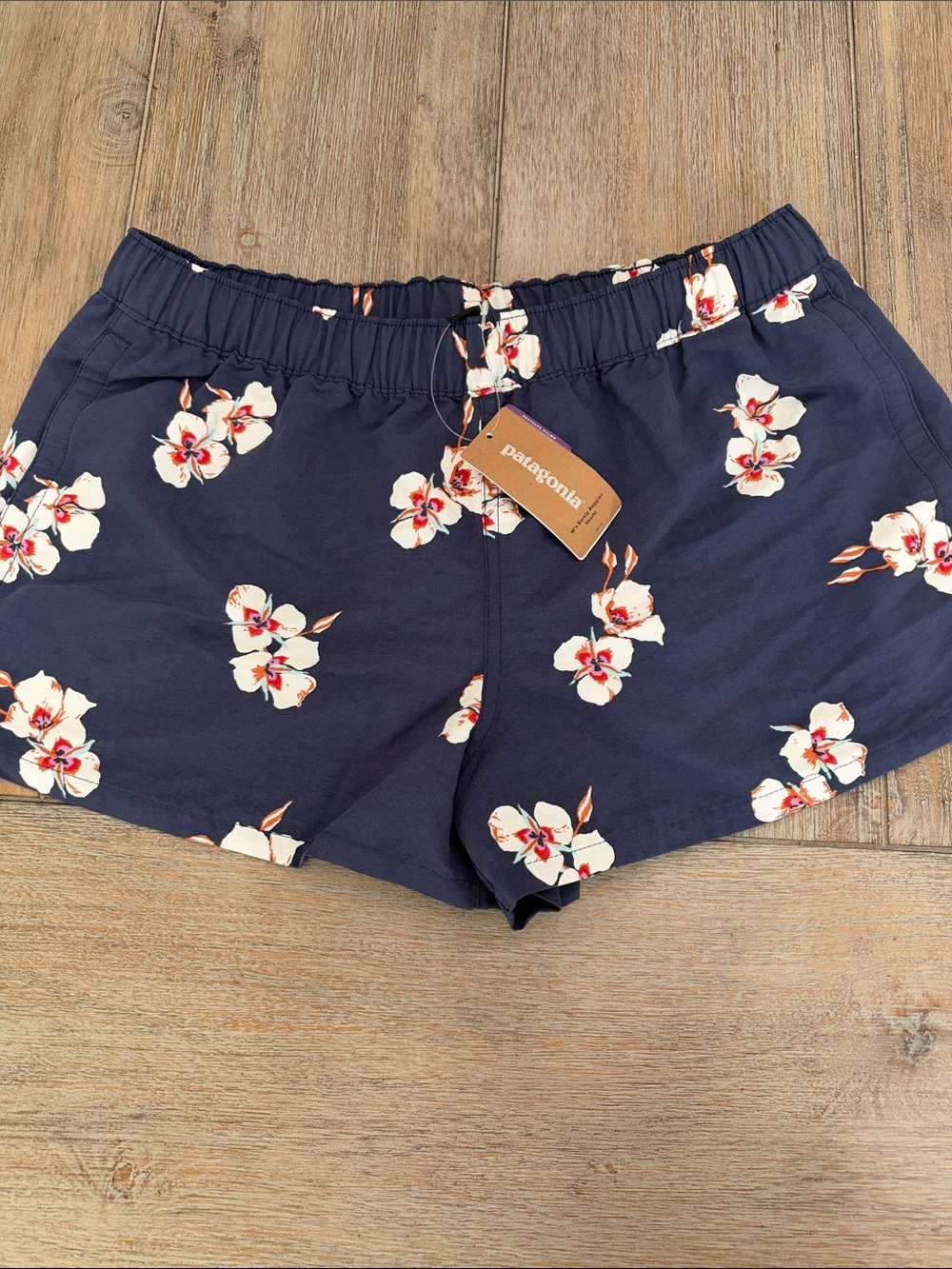 Patagonia Women’s Barely Baggies Shorts Navy | Size Medium
